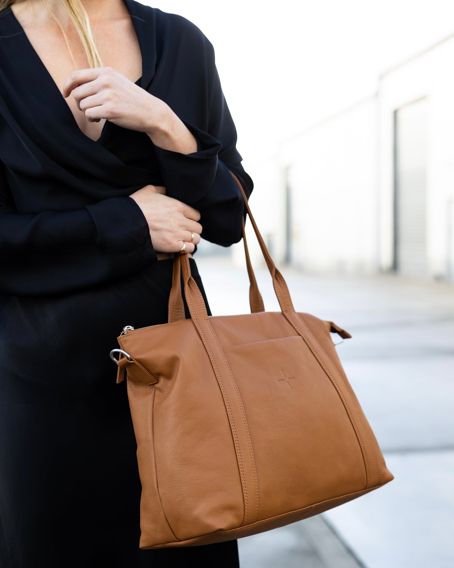 Valentina Tote (Tan)