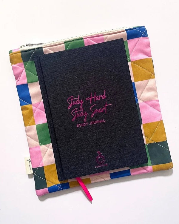 Book Sleeve (Pink Check)