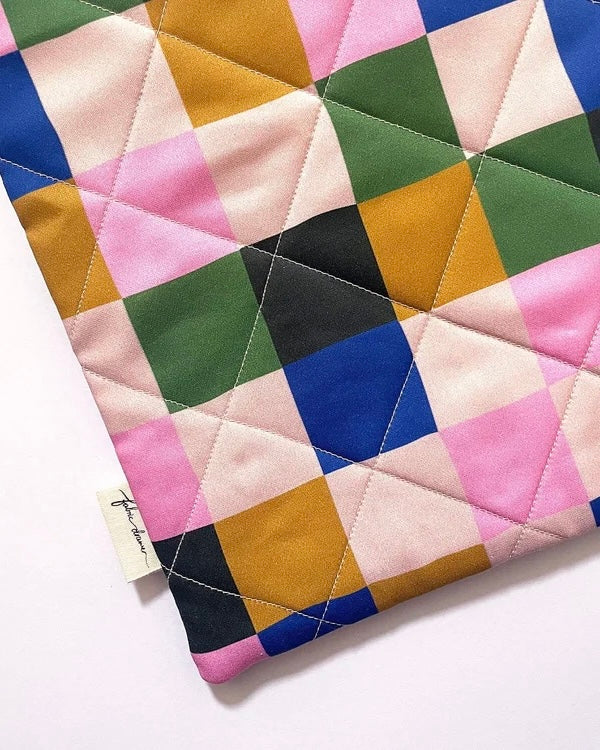 Book Sleeve (Pink Check)