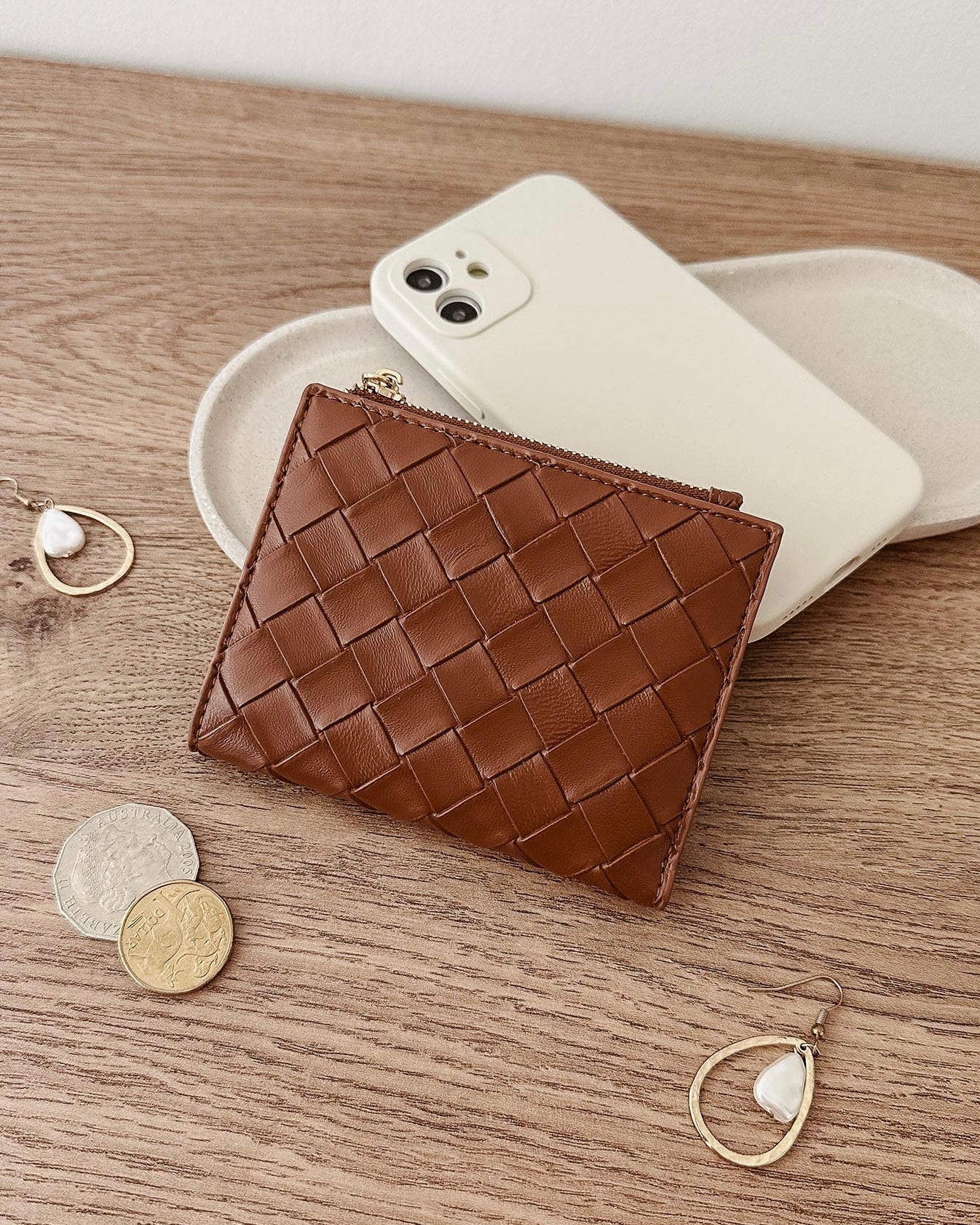 Lilly Woven Wallet (Tan)