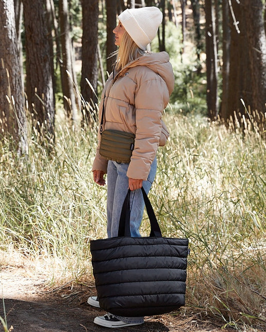 base supply, stake it base, tote bag, overnight bag