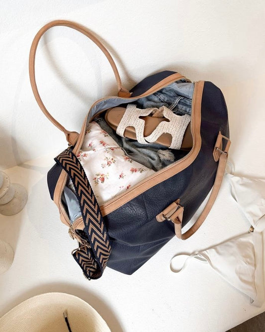 Viola Overnight/Weekender Bag (Navy)