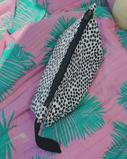 Good to Go Pouch (Speckle)