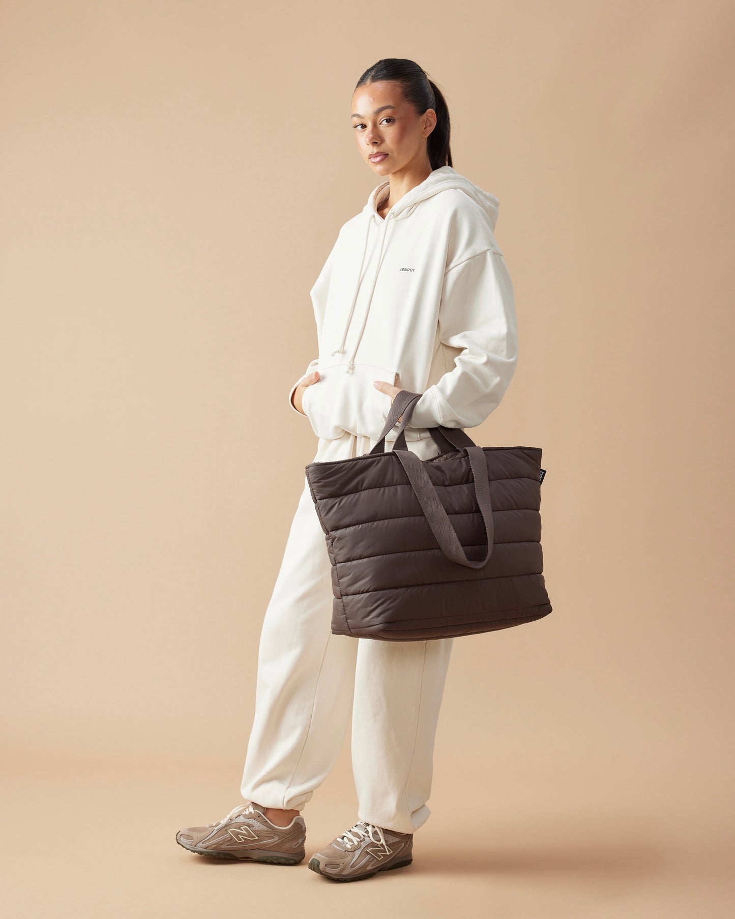 Take it Base Tote Bag (Chocolate)