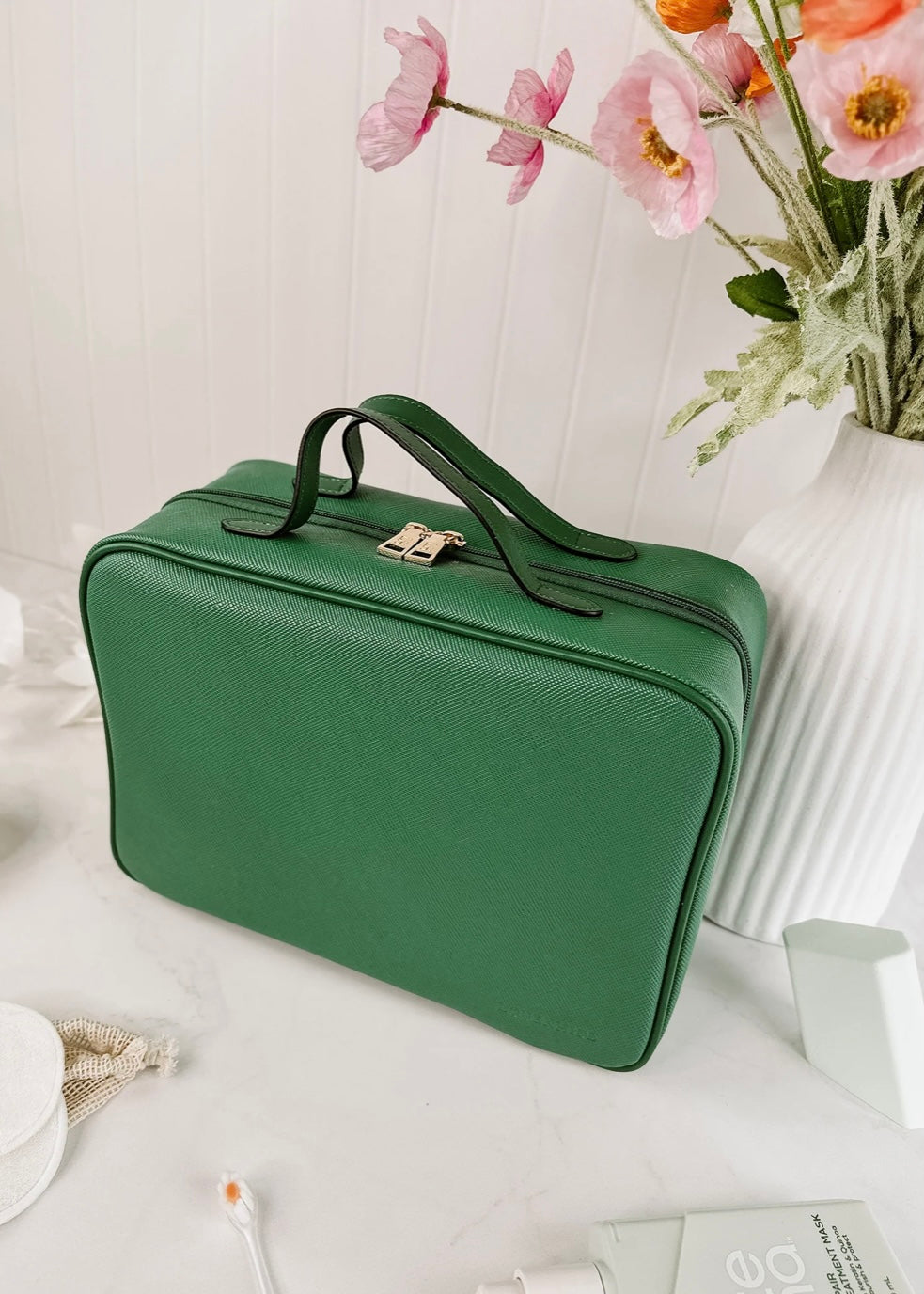 louenhide, emma, cosmetic bag, travel bag, toiletry bag, makeup bag, green