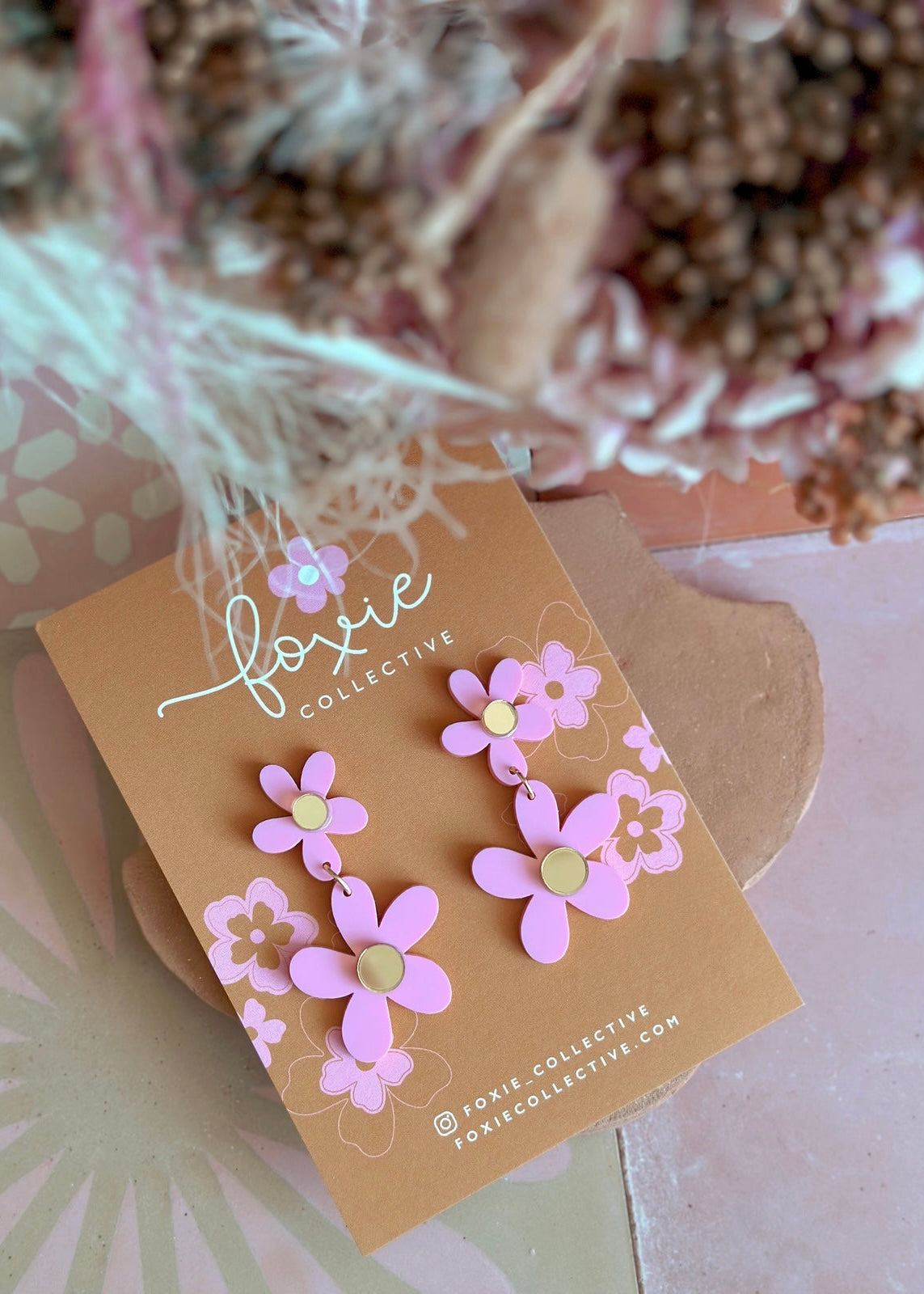 Double Daisy Dangles (Candy Pink/Gold)
