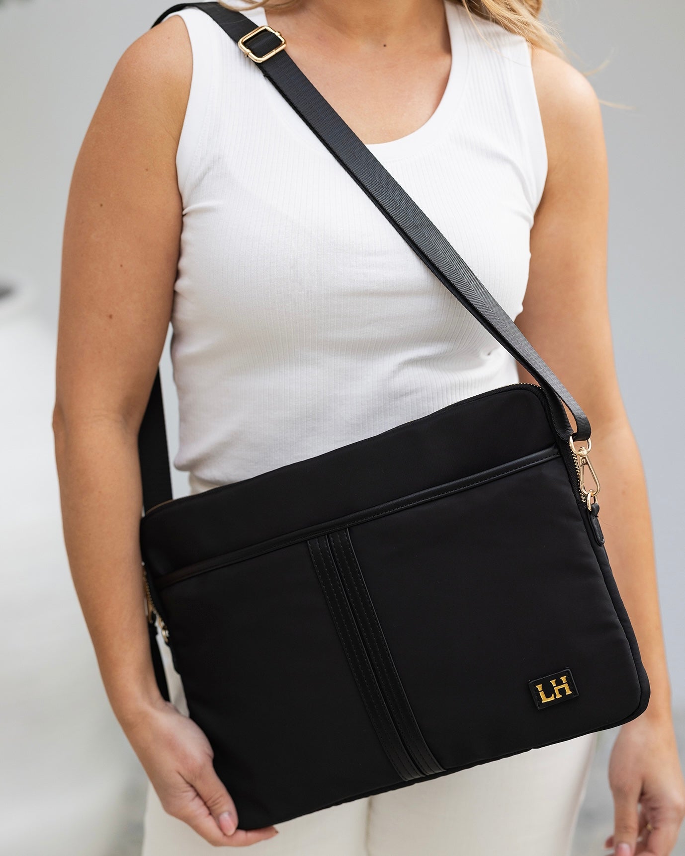 Lina Nylon Laptop Case/Bag (Black)